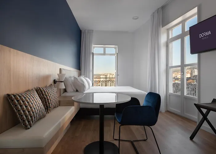 酒店 Dorma Vigo 3*